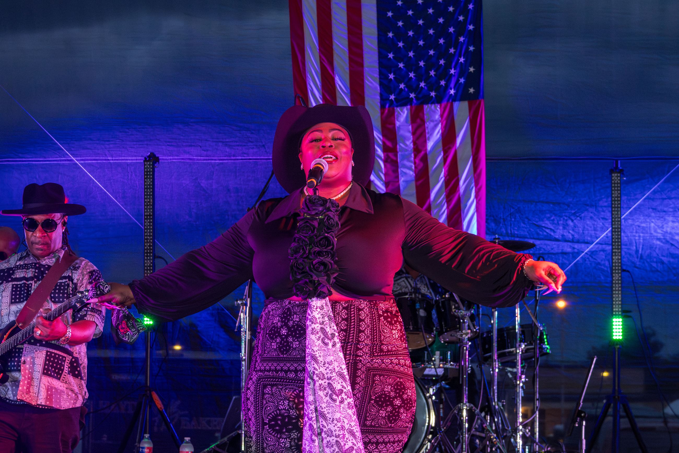 Independence Day Extravaganza 07-01-23-82